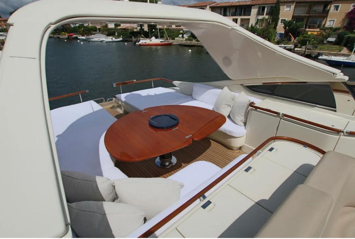 2005 Riva 60 