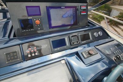 Yacht