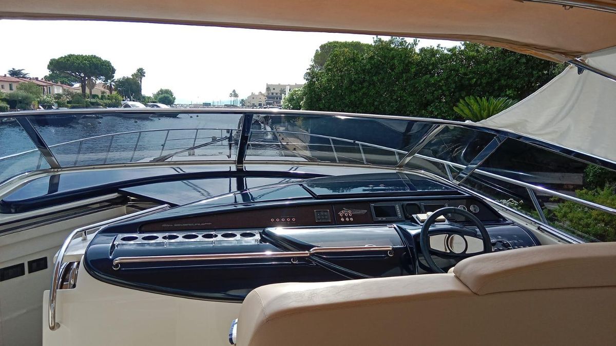 2005 Riva 60 