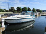 1989 Carver 280 Montego