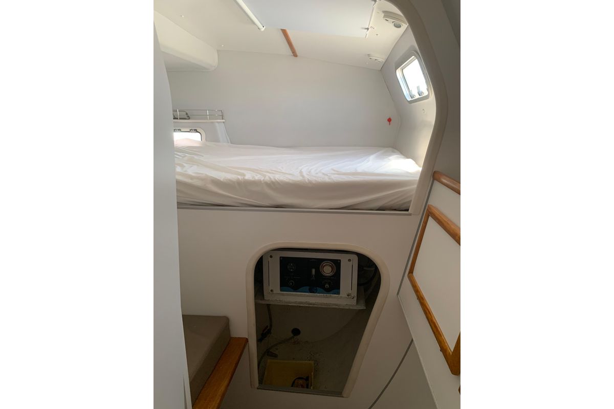 2001 Outremer 44 