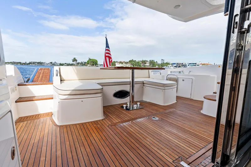 Aries Yacht Photos Pics 