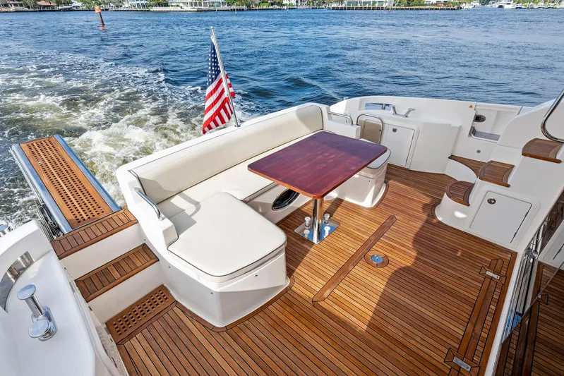 Aries Yacht Photos Pics 