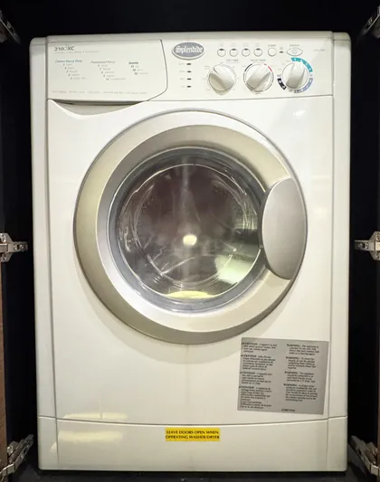 Last Nickel Yacht Photos Pics 