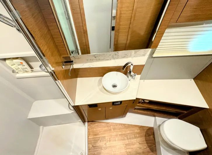 Last Nickel Yacht Photos Pics 