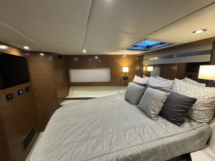 Last Nickel Yacht Photos Pics 