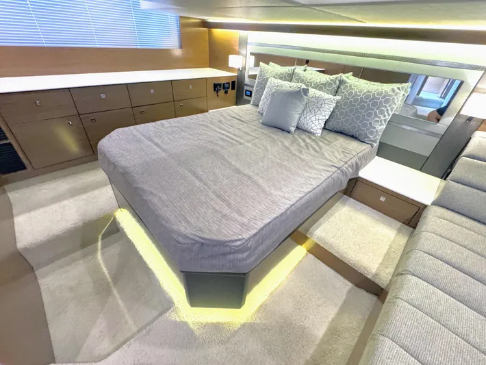 Last Nickel Yacht Photos Pics 