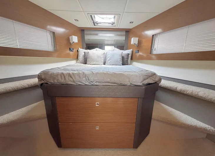 Last Nickel Yacht Photos Pics 