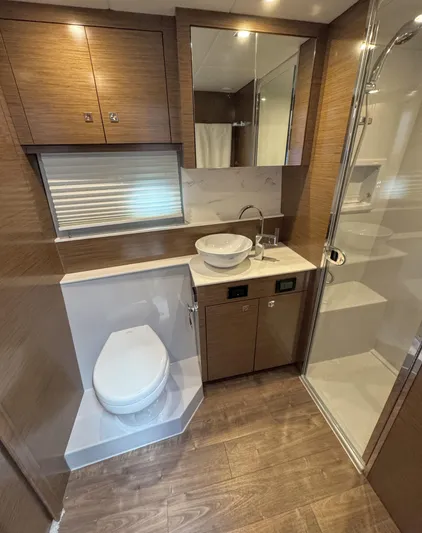 Last Nickel Yacht Photos Pics 