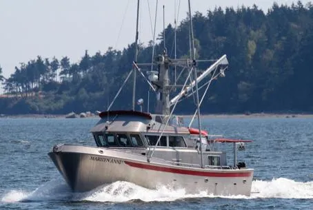 Marilyn Anne Yacht Photos Pics 