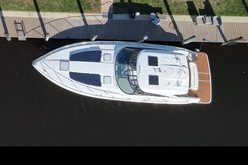  Yacht Photos Pics Overhead view of a 2009 Formula 37 Performance Cruiser docked at a pier.