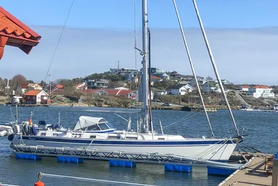 Hallberg-Rassy 54