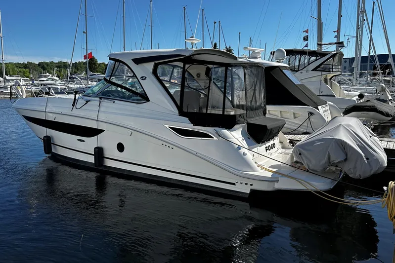 Fogo Yacht Photos Pics 