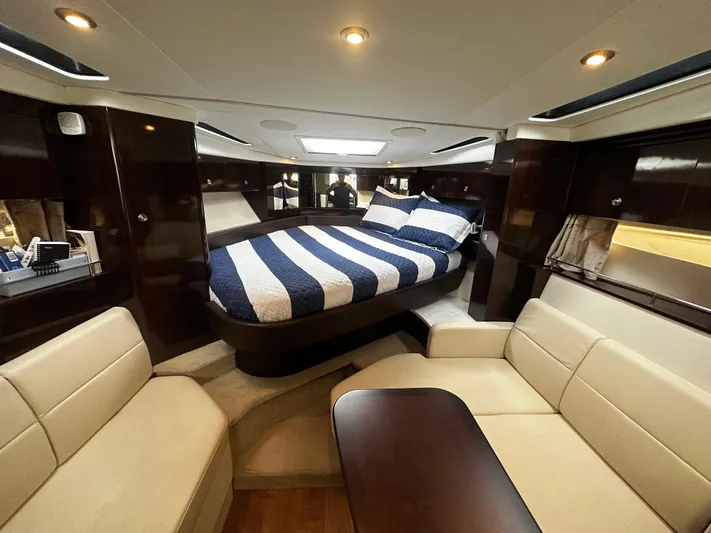 Fogo Yacht Photos Pics 