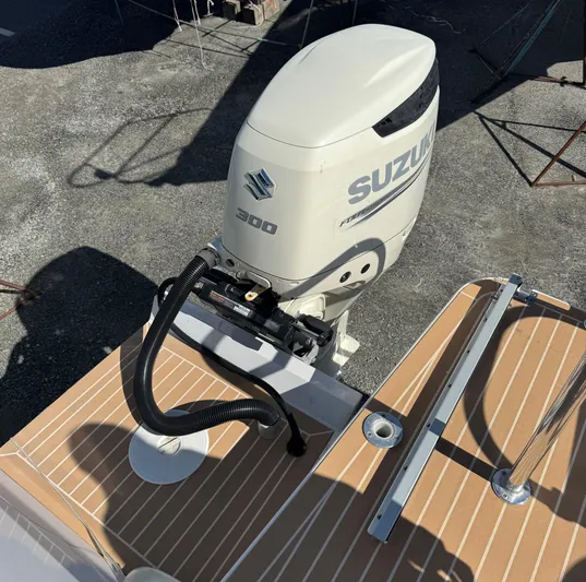 Resolute Yacht Photos Pics Cape Powercat 3500 PH 2020 with Suzuki 300 outboard motor on deck.