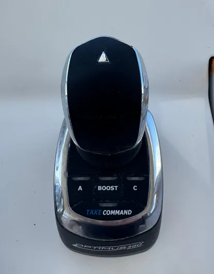 Resolute Yacht Photos Pics Throttle control lever for Cape Powercat 3500 PH, 2020 model, with boost and command features.