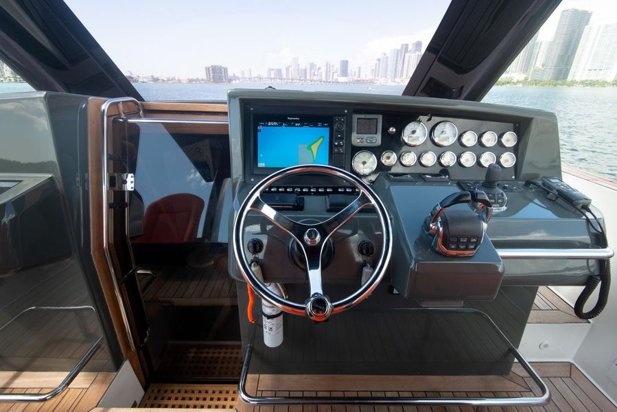 2012 Fjord 40 Open