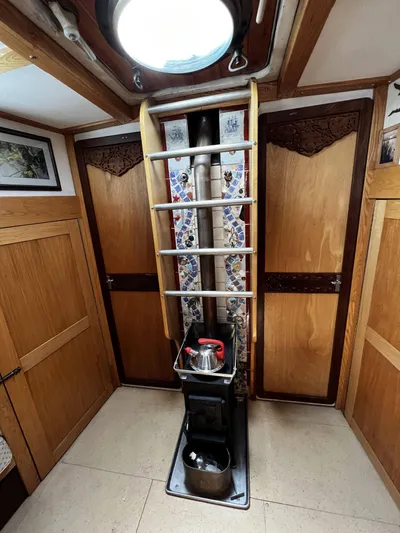 Melodeon Yacht Photos Pics 