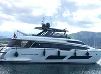 2019 Ferretti Yachts 850