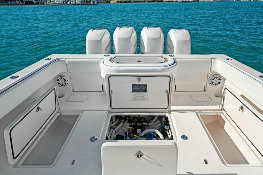 2019 Invincible 42 Open Fisherman