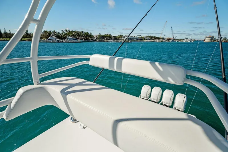 Ohana Yacht Photos Pics 2019 Invincible 42 Open Fisherman boat on clear blue water.