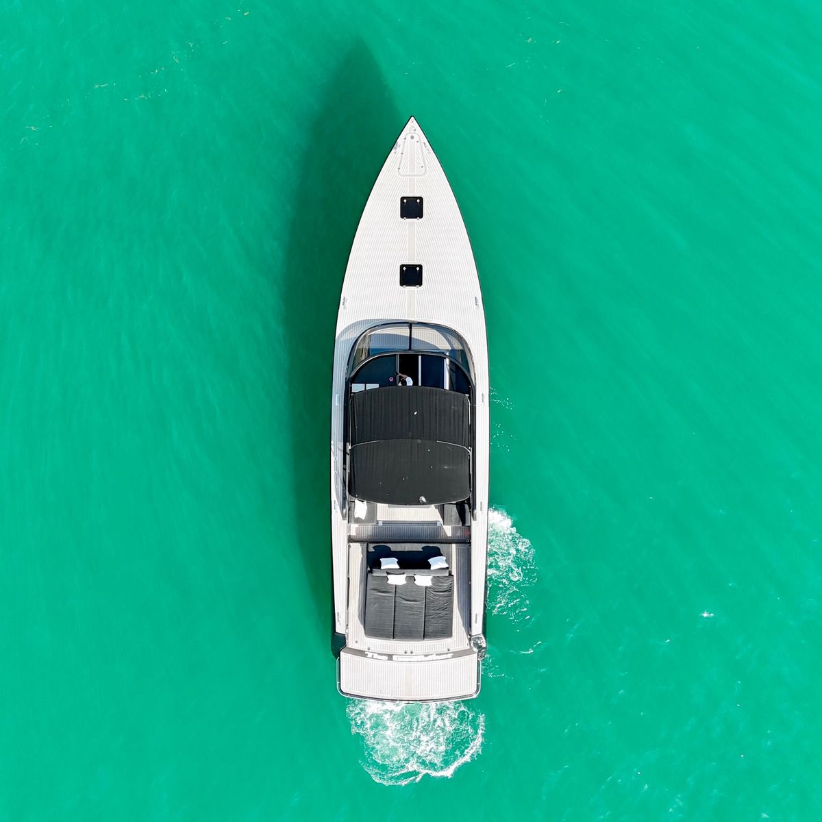 2014 VanDutch 55 