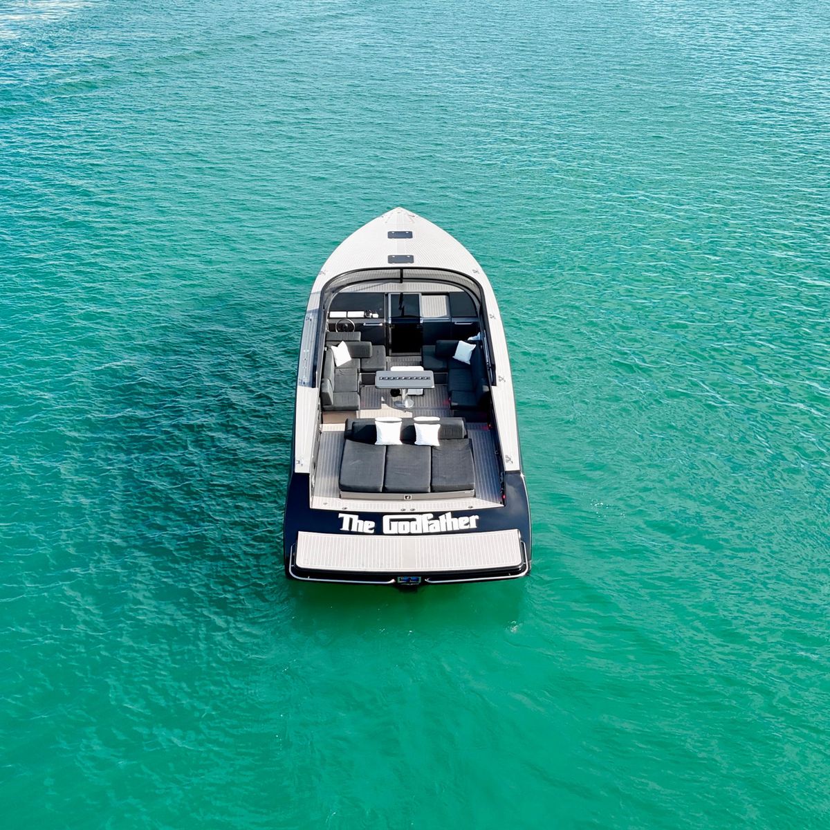 2014 VanDutch 55 