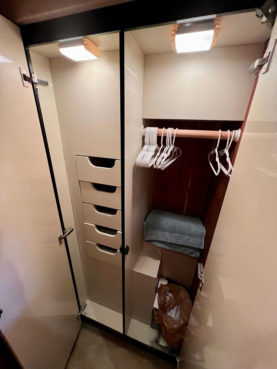 2008 Meridian 54 