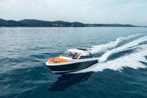 2021 Bavaria Vida 33