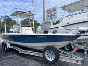 2013 Triton 240 LTS