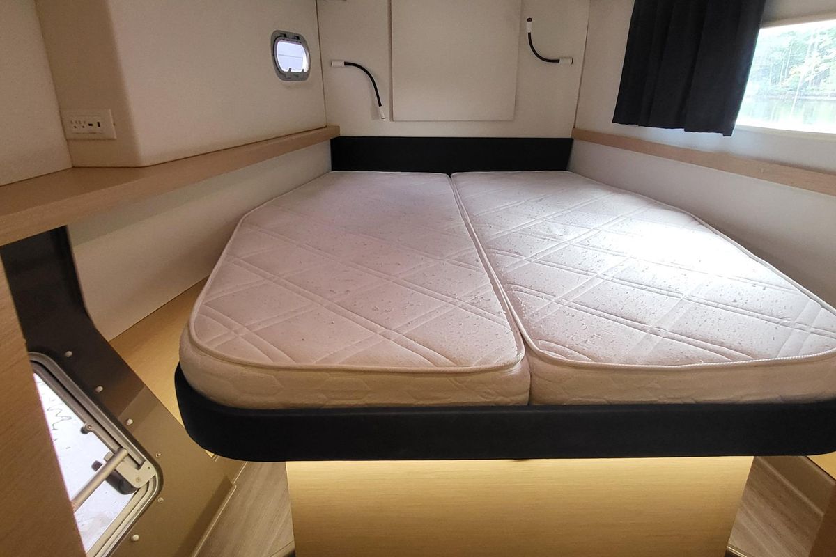 2018 Fountaine Pajot 44 