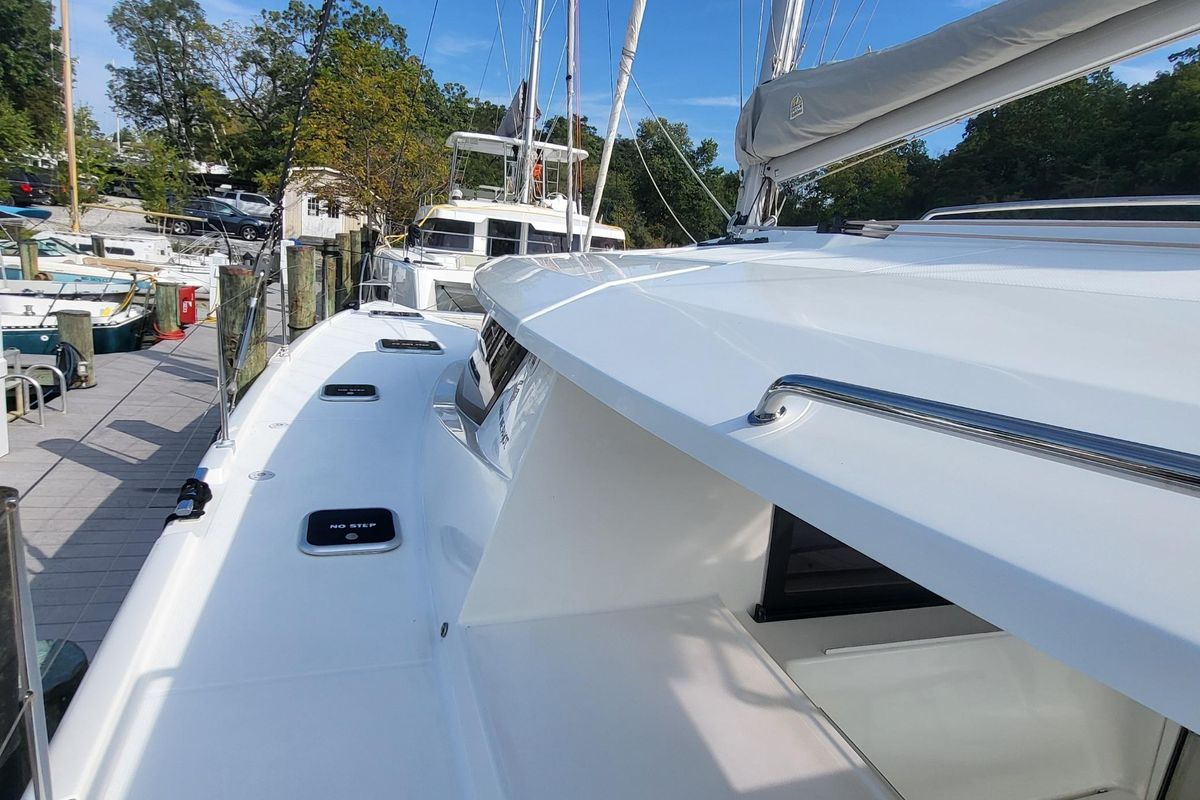 2018 Fountaine Pajot 44 
