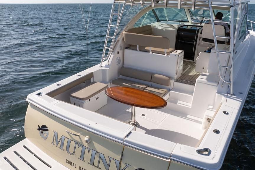 2005 Tiara Yachts 42 