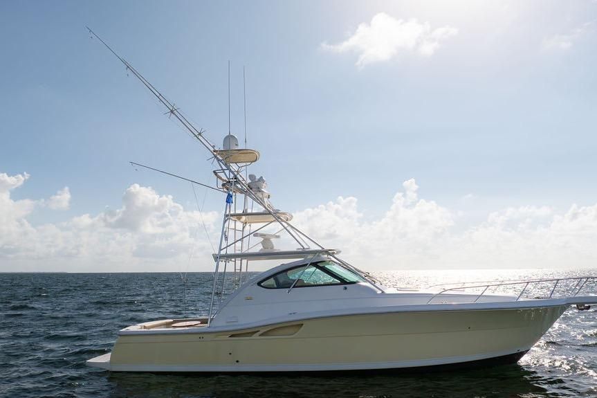 2005 Tiara Yachts 42 