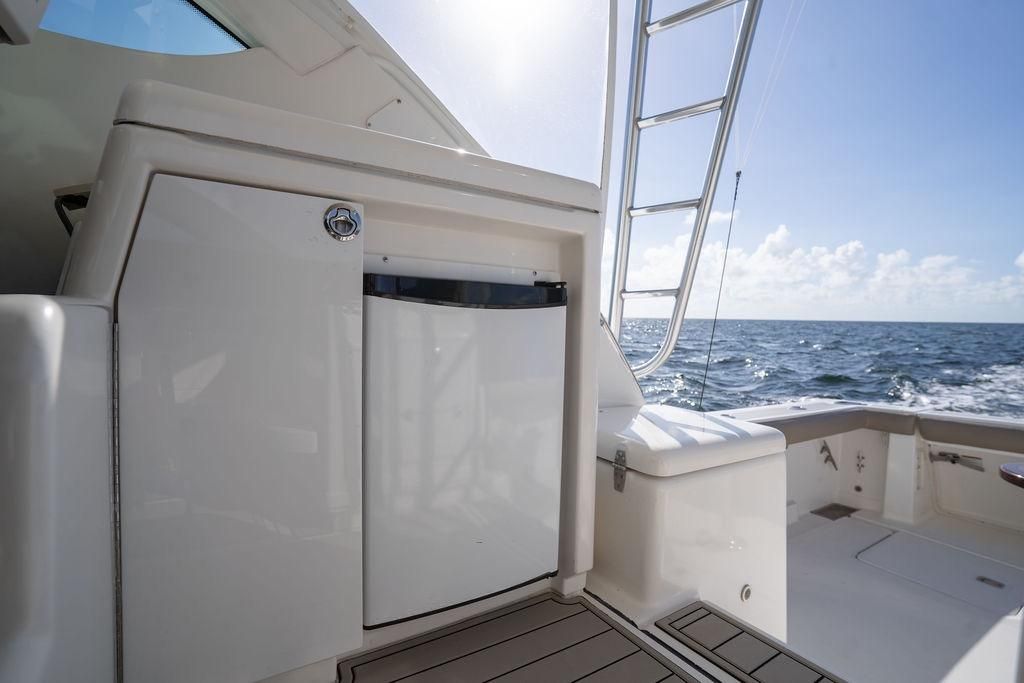 2005 Tiara Yachts 42 