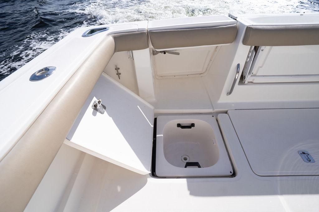 2005 Tiara Yachts 42 