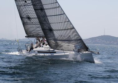 2023 Beneteau First 44