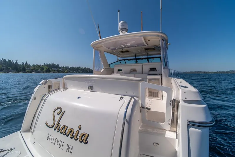  Yacht Photos Pics 2001 Tiara Sport 4000 EXPRESS yacht named "Shania" on open water, Bellevue, WA.