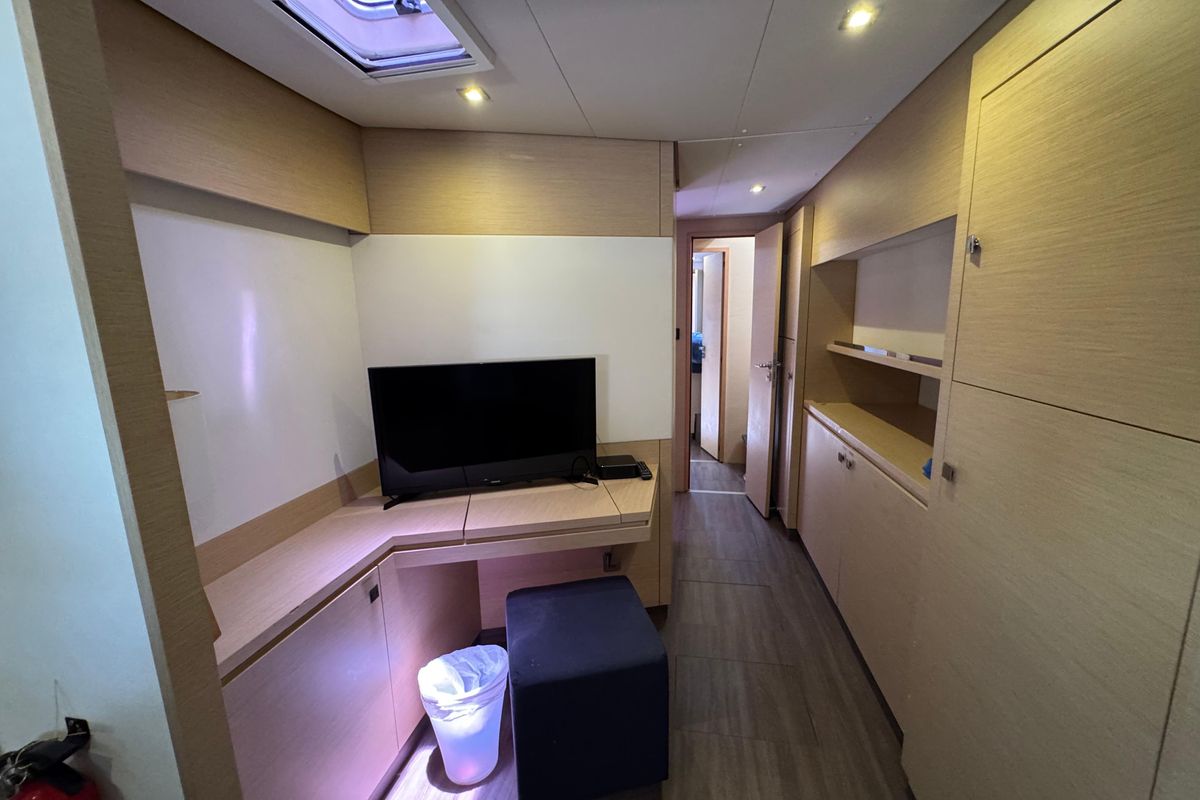 2017 Fountaine Pajot 49 