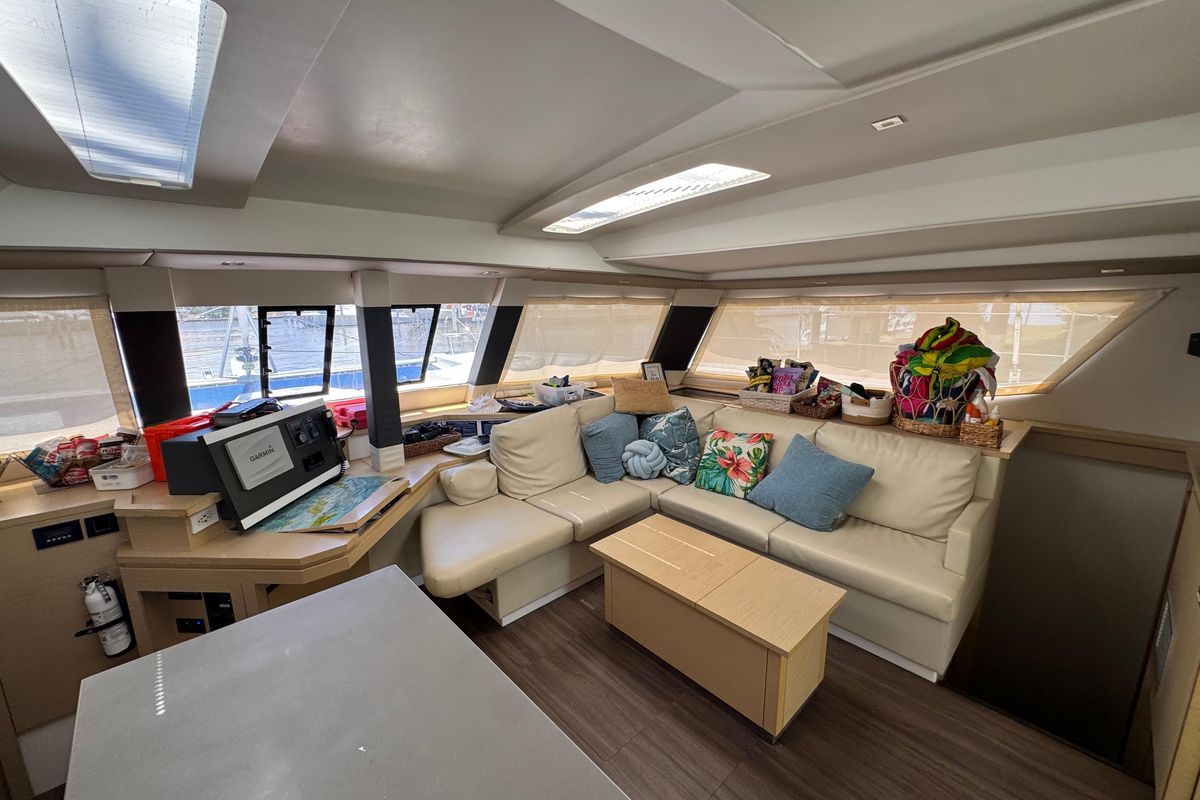 2017 Fountaine Pajot 49 
