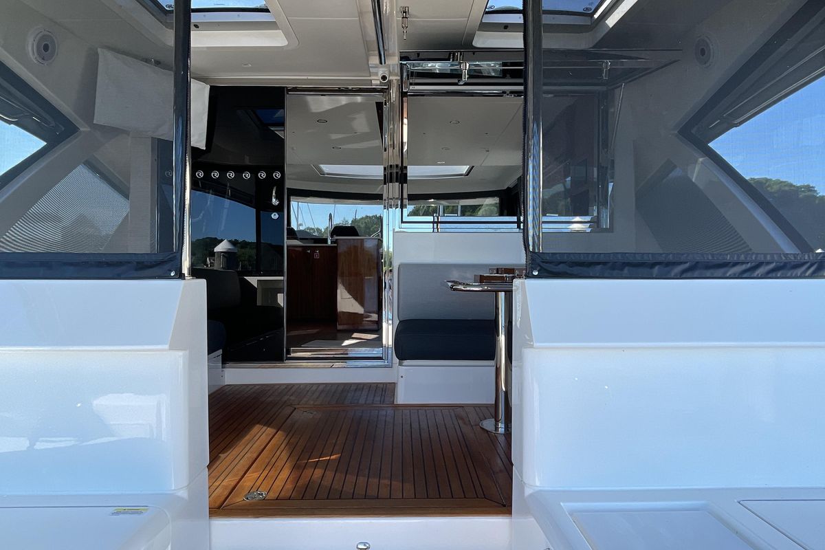 2025 Riviera 58 