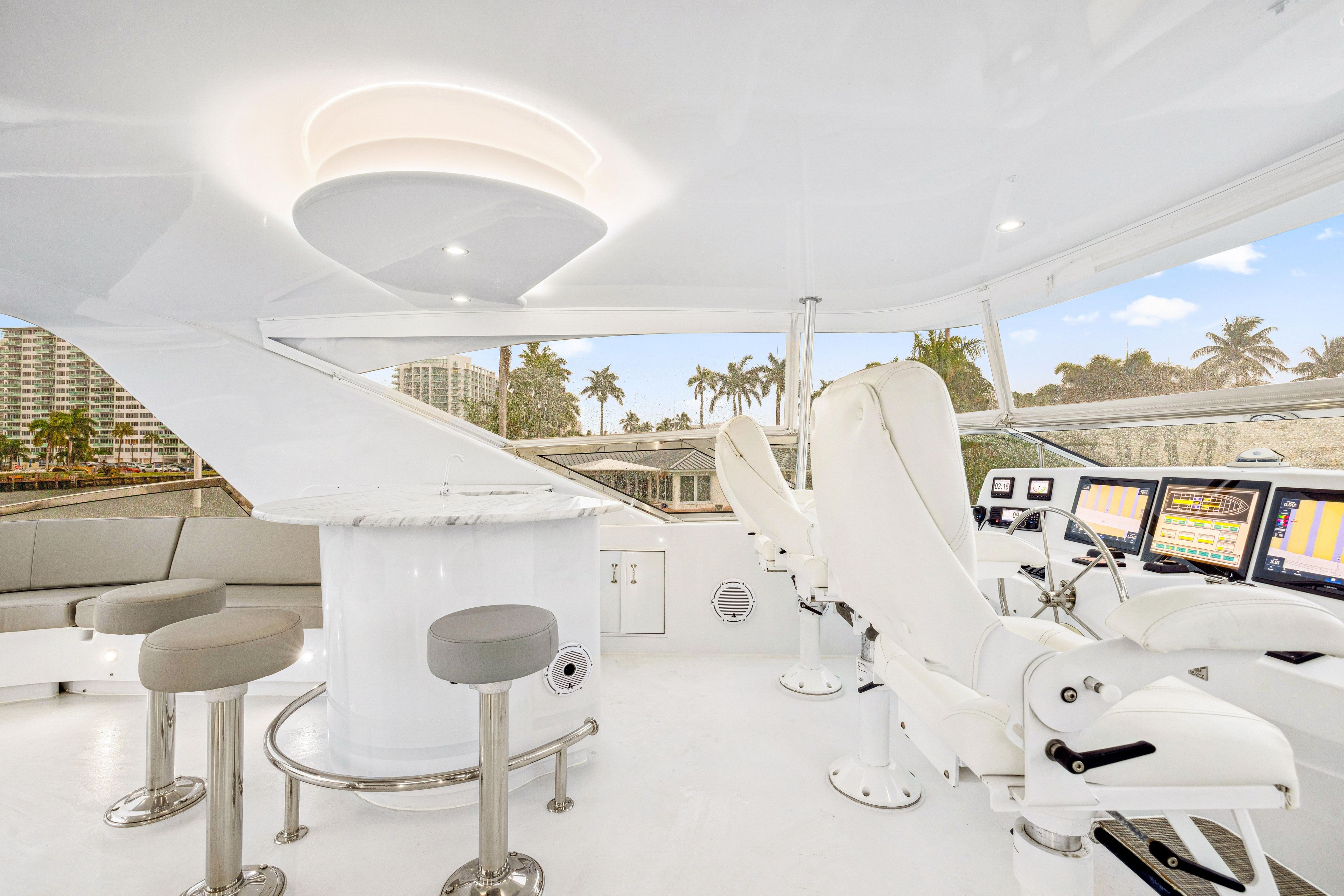 Yacht
