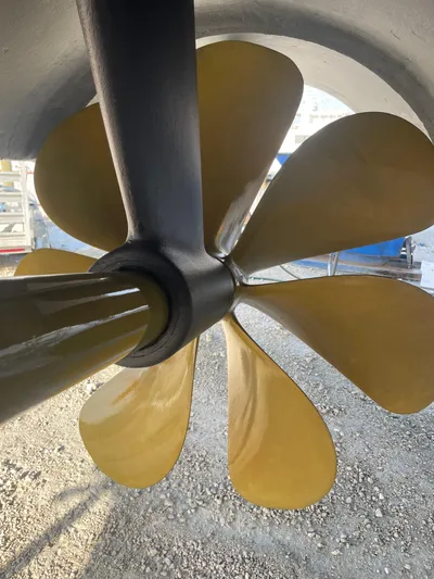 Corporate Approved 2 Yacht Photos Pics 