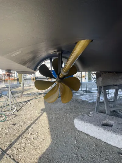 Corporate Approved 2 Yacht Photos Pics 