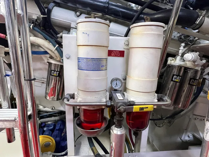 Aretecte Yacht Photos Pics 