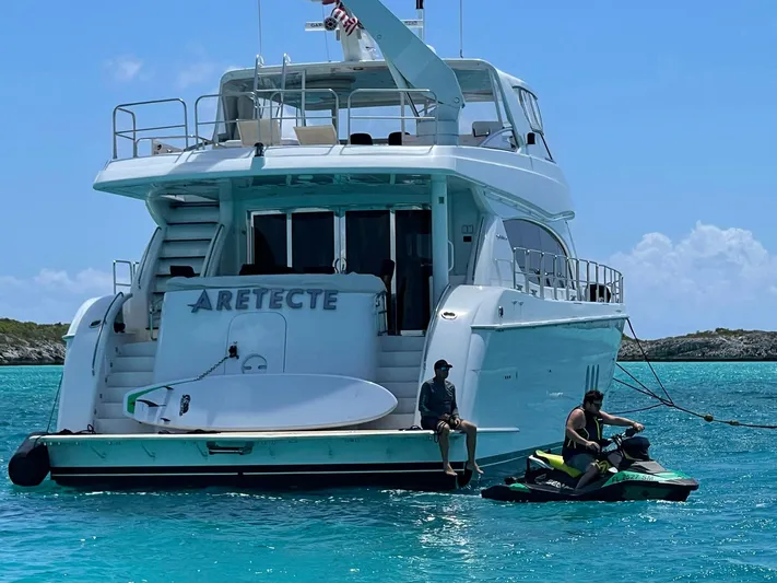 Aretecte Yacht Photos Pics 