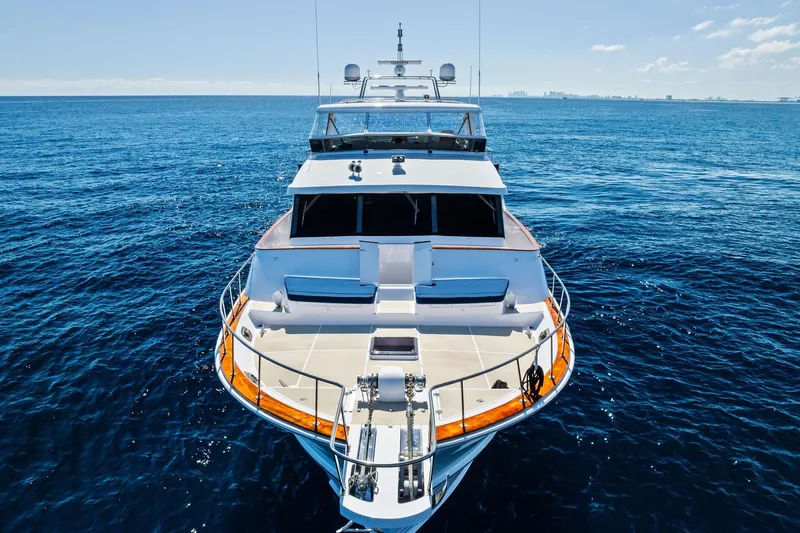 El Legado Yacht Photos Pics 2005 Grand Banks 72 Aleutian RP yacht cruising on open sea.