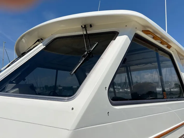 Fish Tank Yacht Photos Pics 