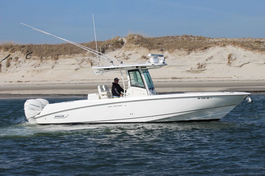 2011 Boston Whaler 320 Outrage