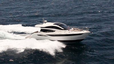 Yacht